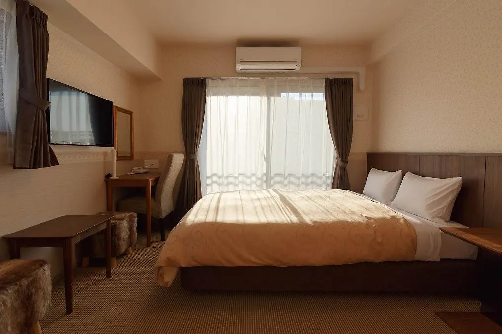 Hotel Quartz Shin-Osaka  Osaka