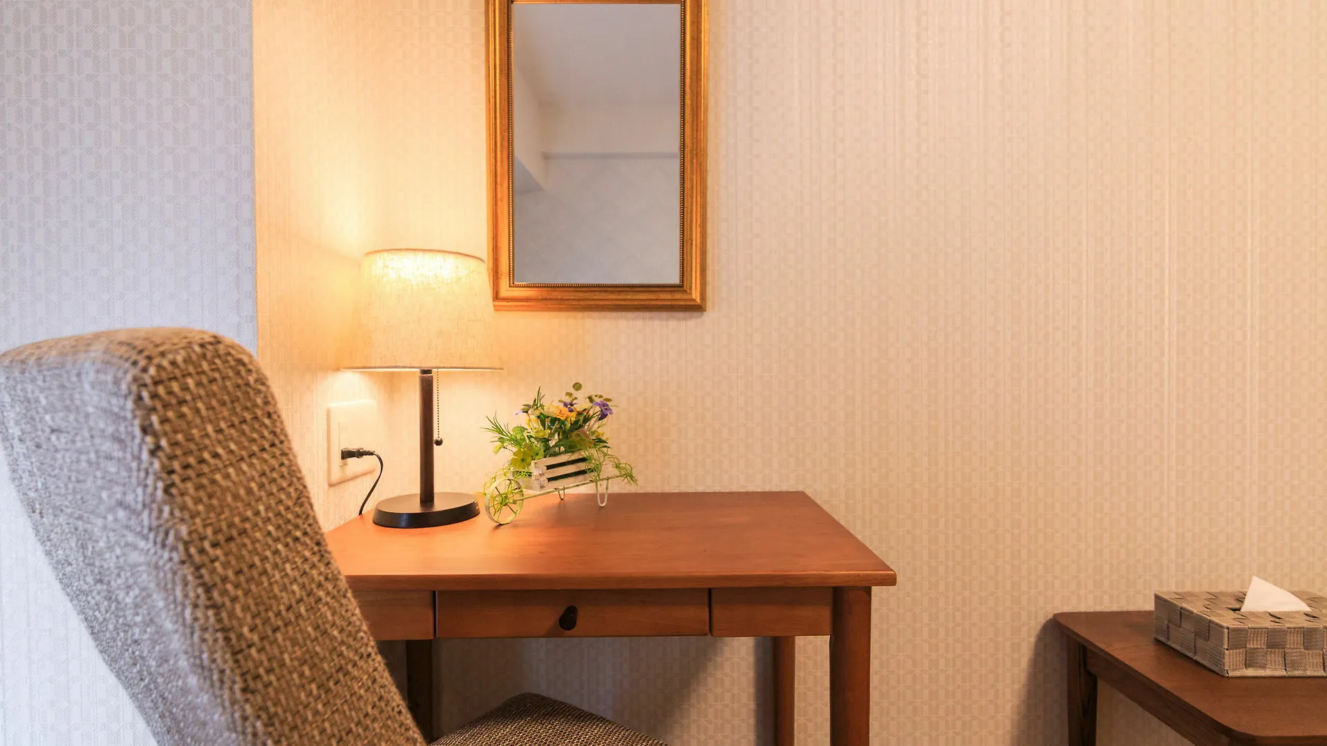 ****  Hotel Quartz Shin-Osaka Japan